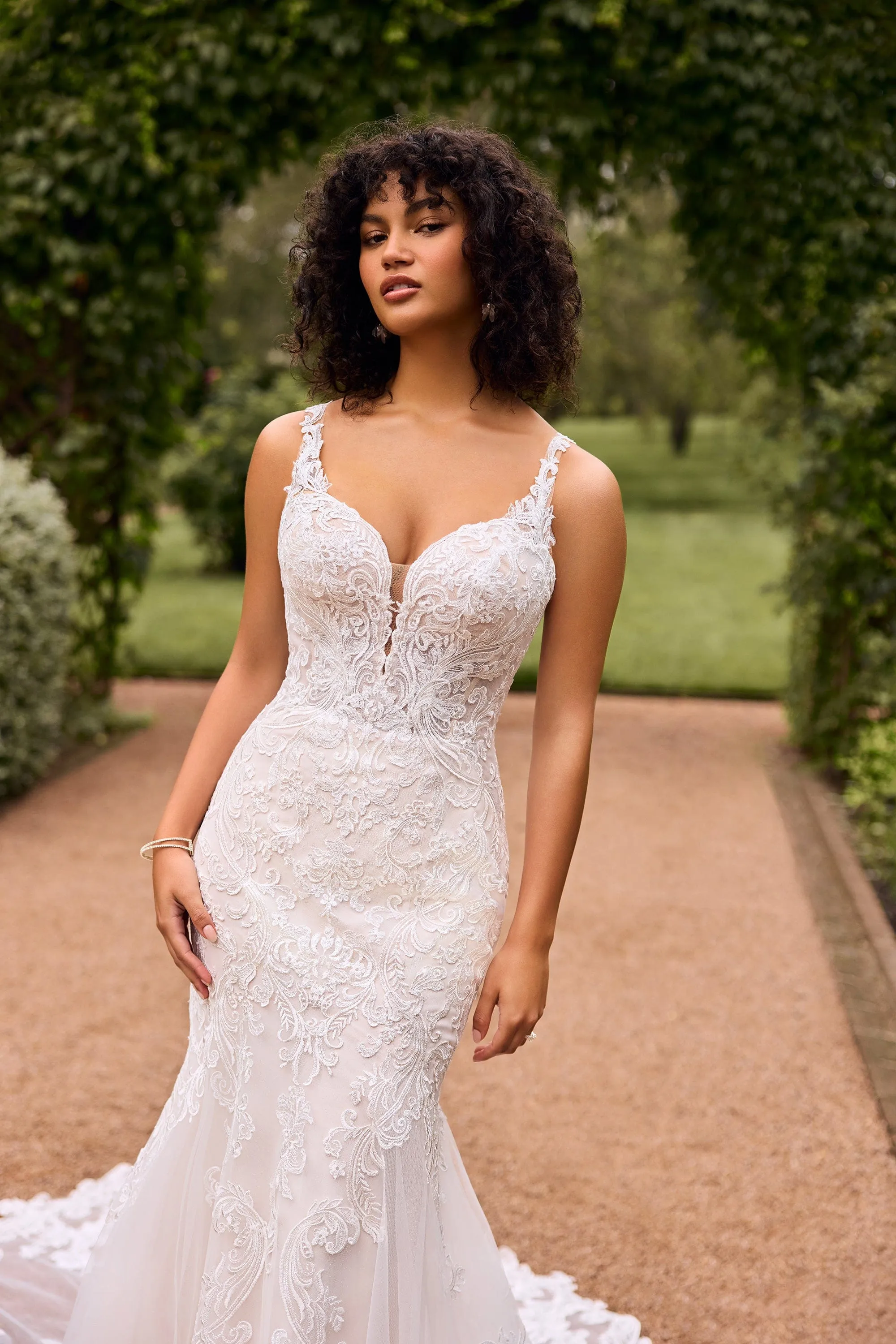 Sophia Tolli: Y3130 - Enola