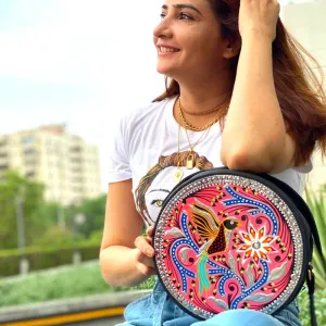Sparrow Chamakpatti Round Bag