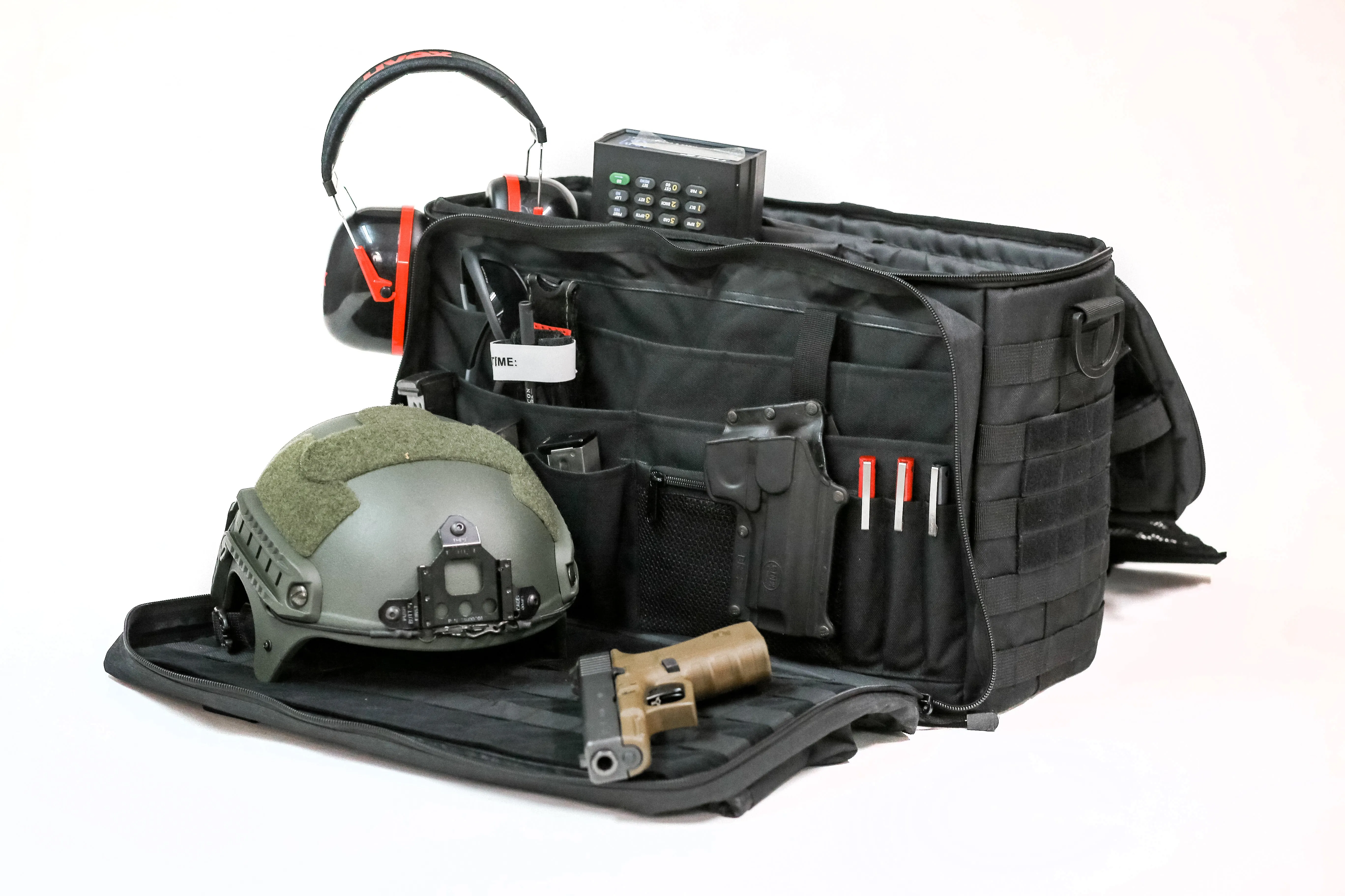 Tactical Range Bag Traveling and Hunting Duffle Bag
