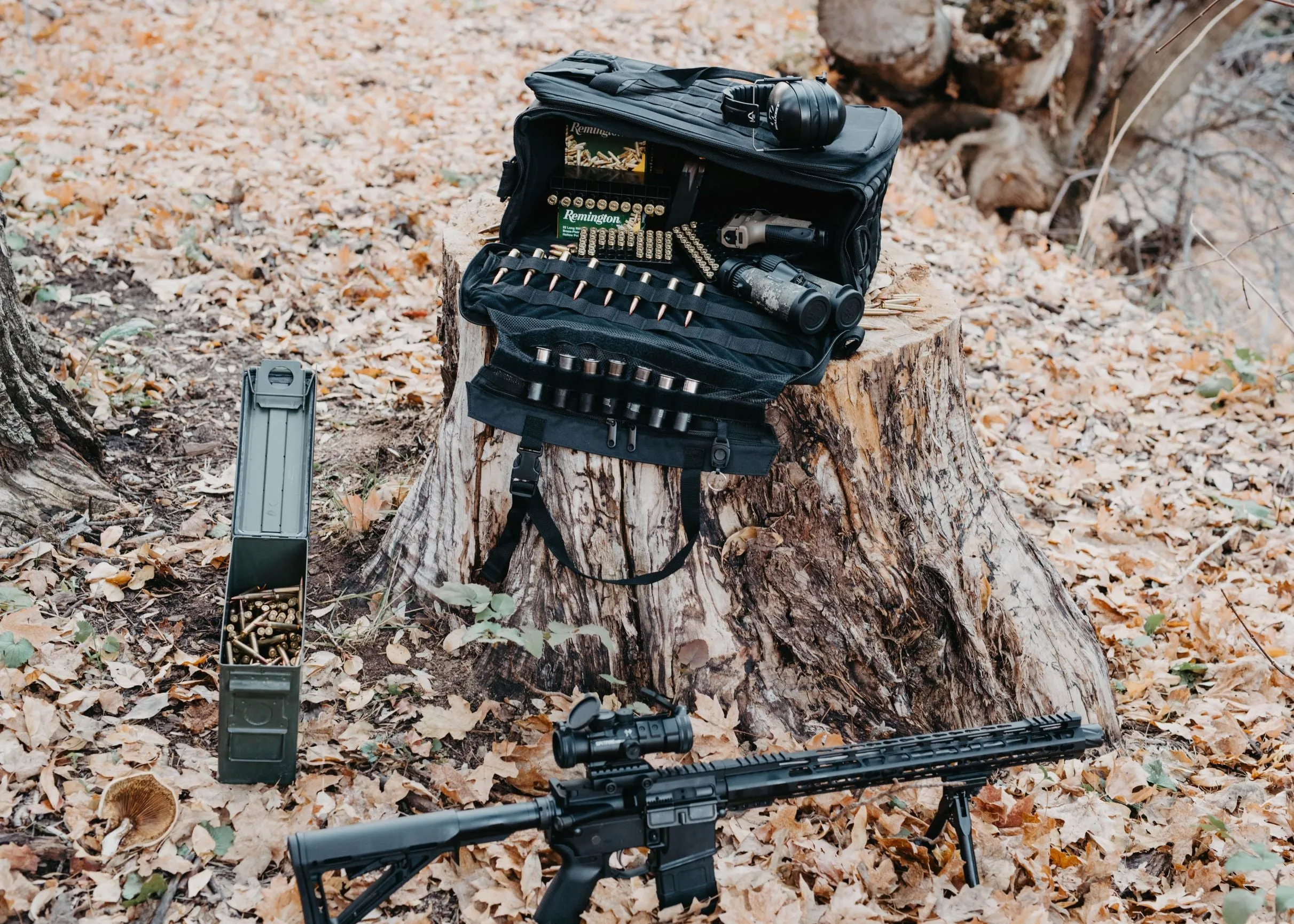 Tactical Range Bag Traveling and Hunting Duffle Bag