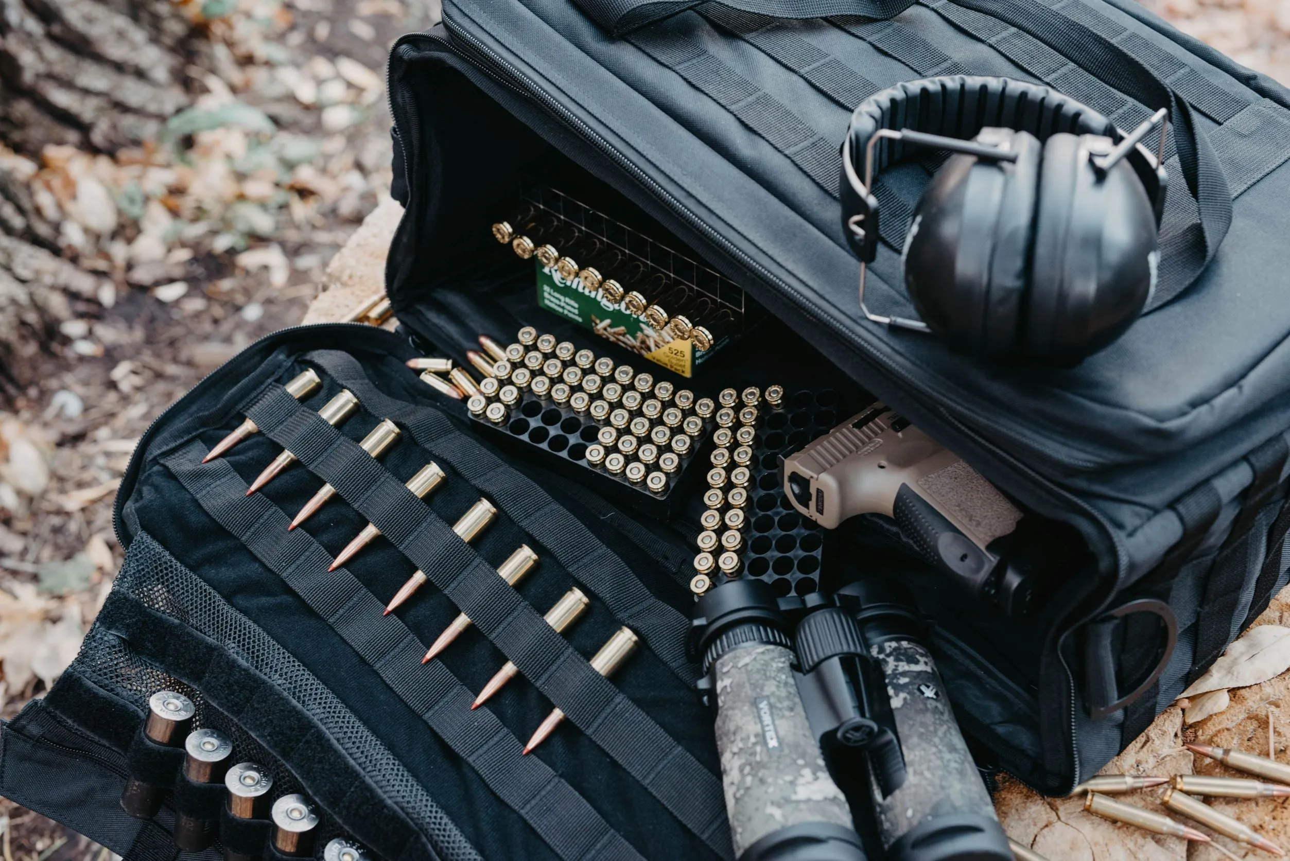 Tactical Range Bag Traveling and Hunting Duffle Bag