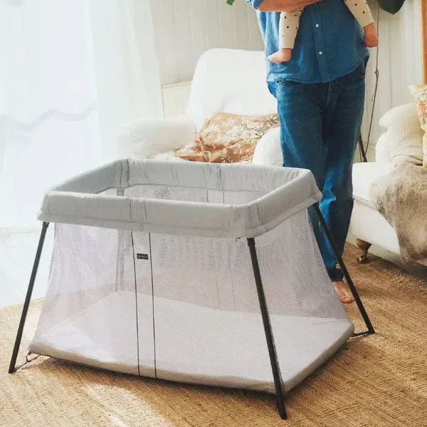Travel Crib Light Bundle With Fitted Sheet