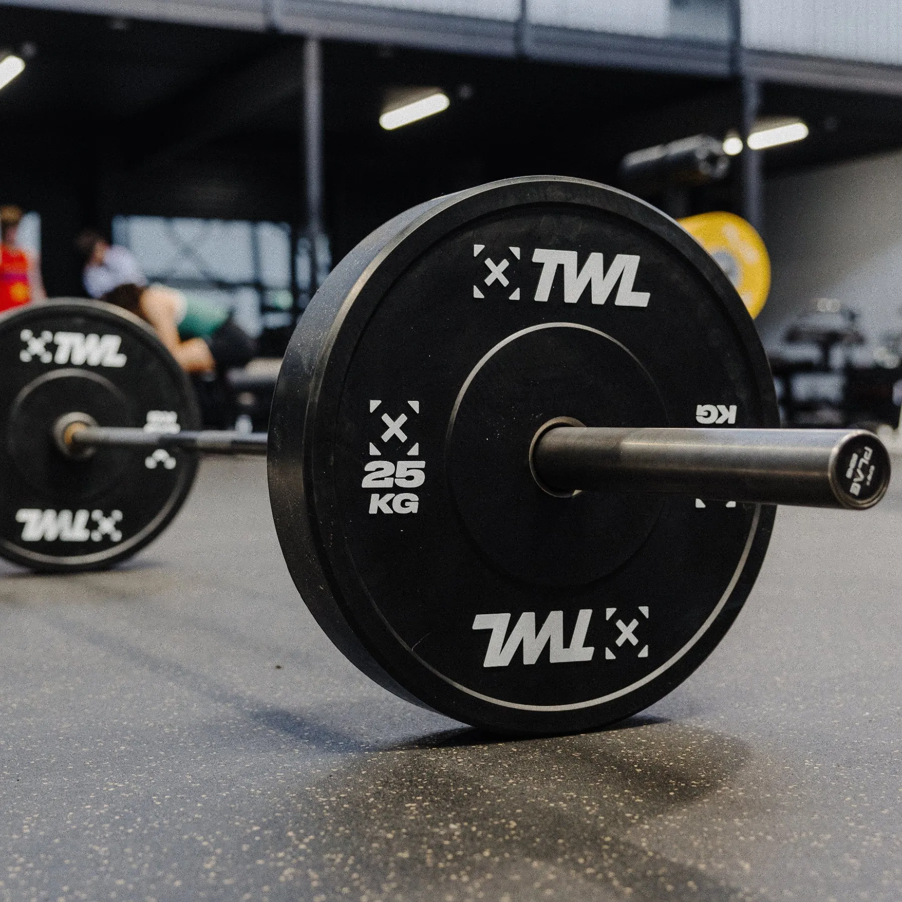 TWL - EVERYDAY BUMPER PLATES - PAIR - BLACK