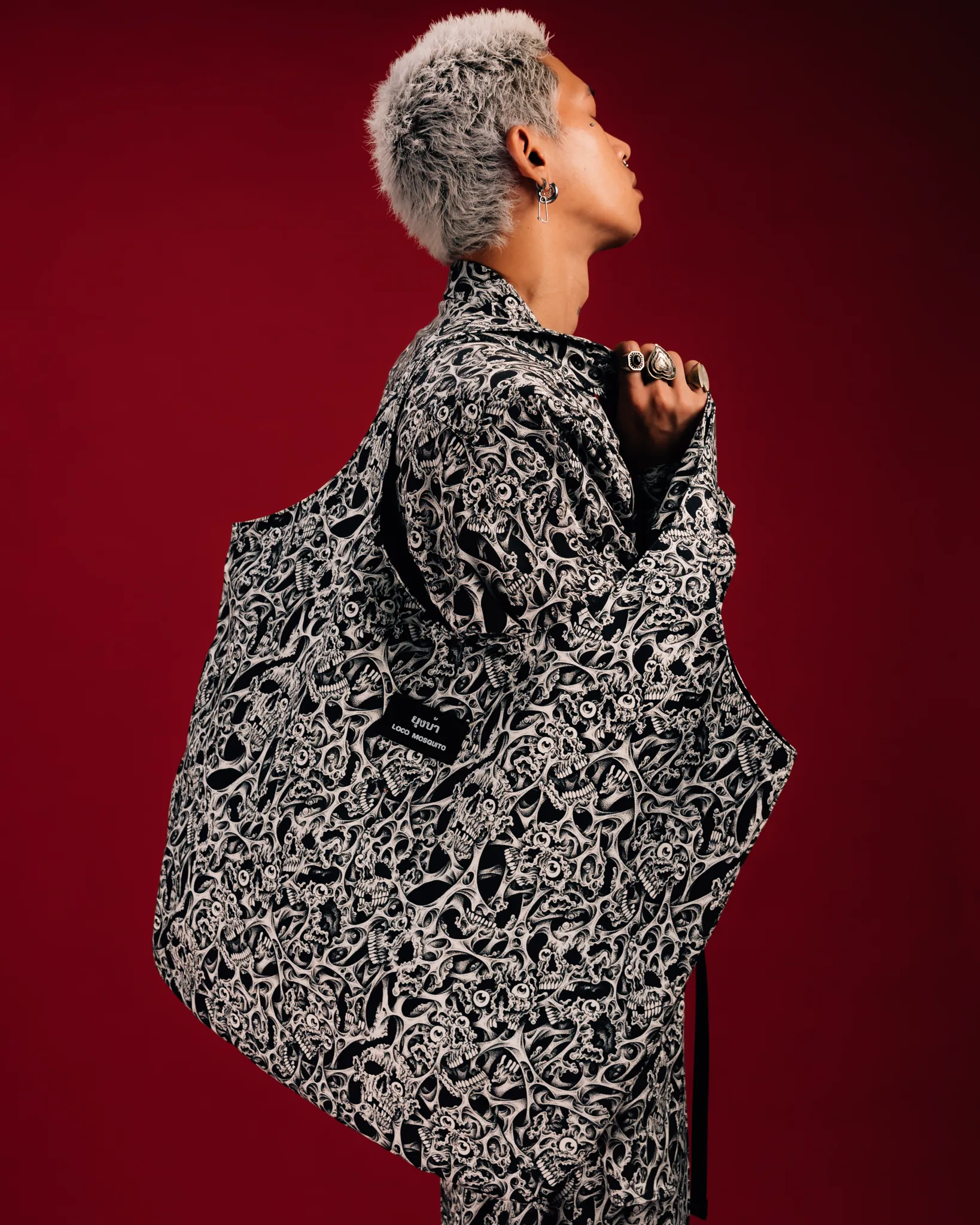 [UNISEX] RAFEL DELALANDE X LOCO MOSQUITO OVERSIZED EVERYDAY BAG (BLACK / WHITE)