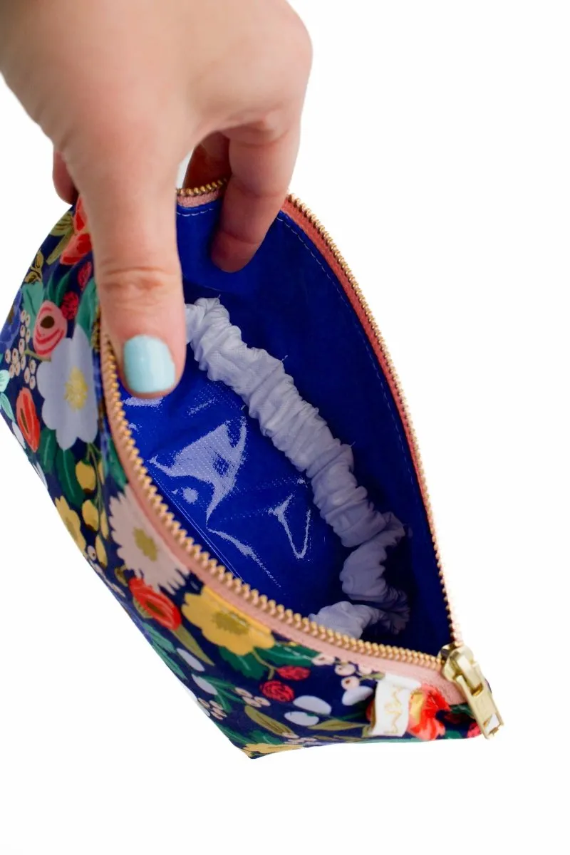 Vintage Garden Stash Essential Oil/Nail Polish Bag with Compartments