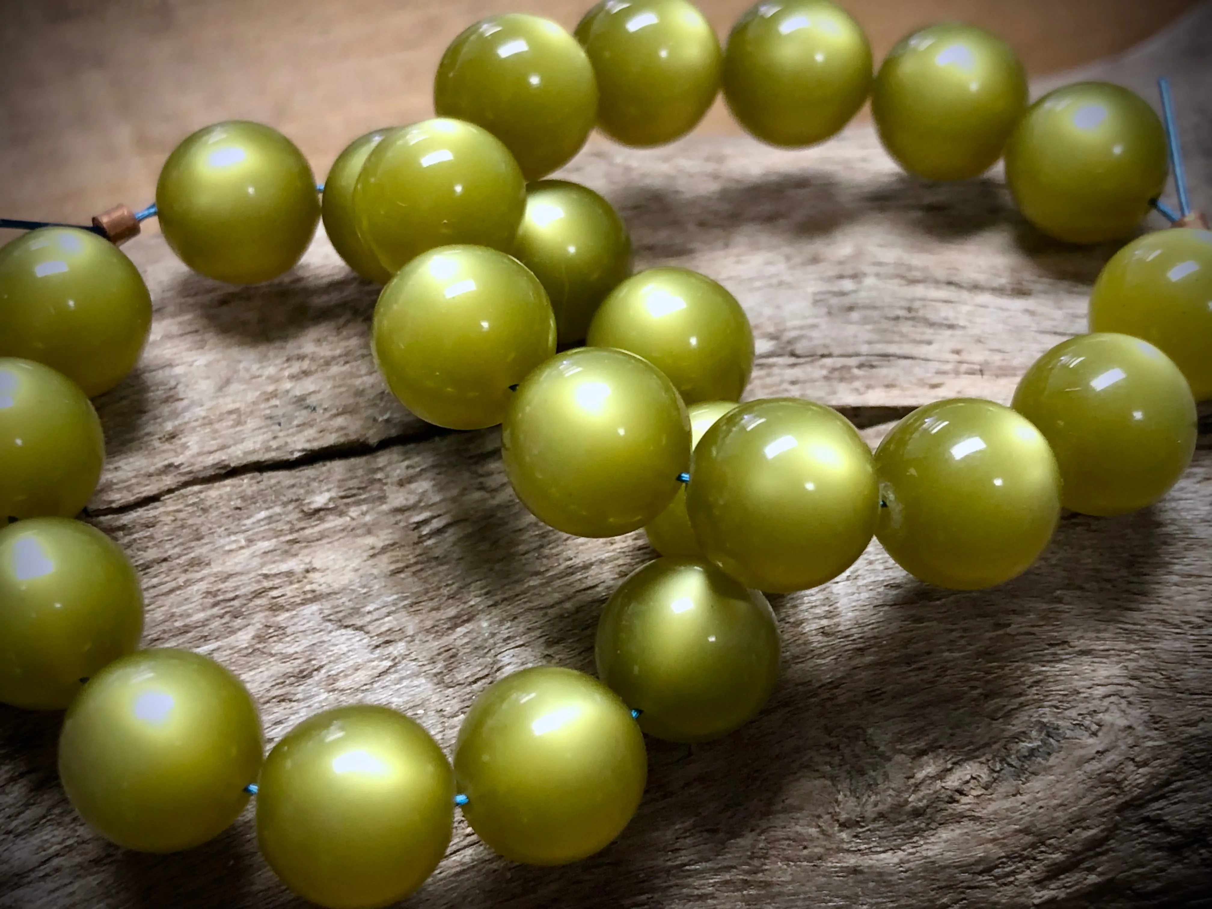 Vintage Moon-Glow Lucite Bead Strand