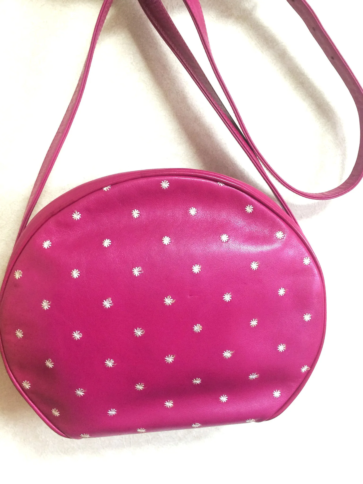 Vintage Valentino Garavani pink leather round shape shoulder purse with white small flower embroideries all over. So chic and cute.
