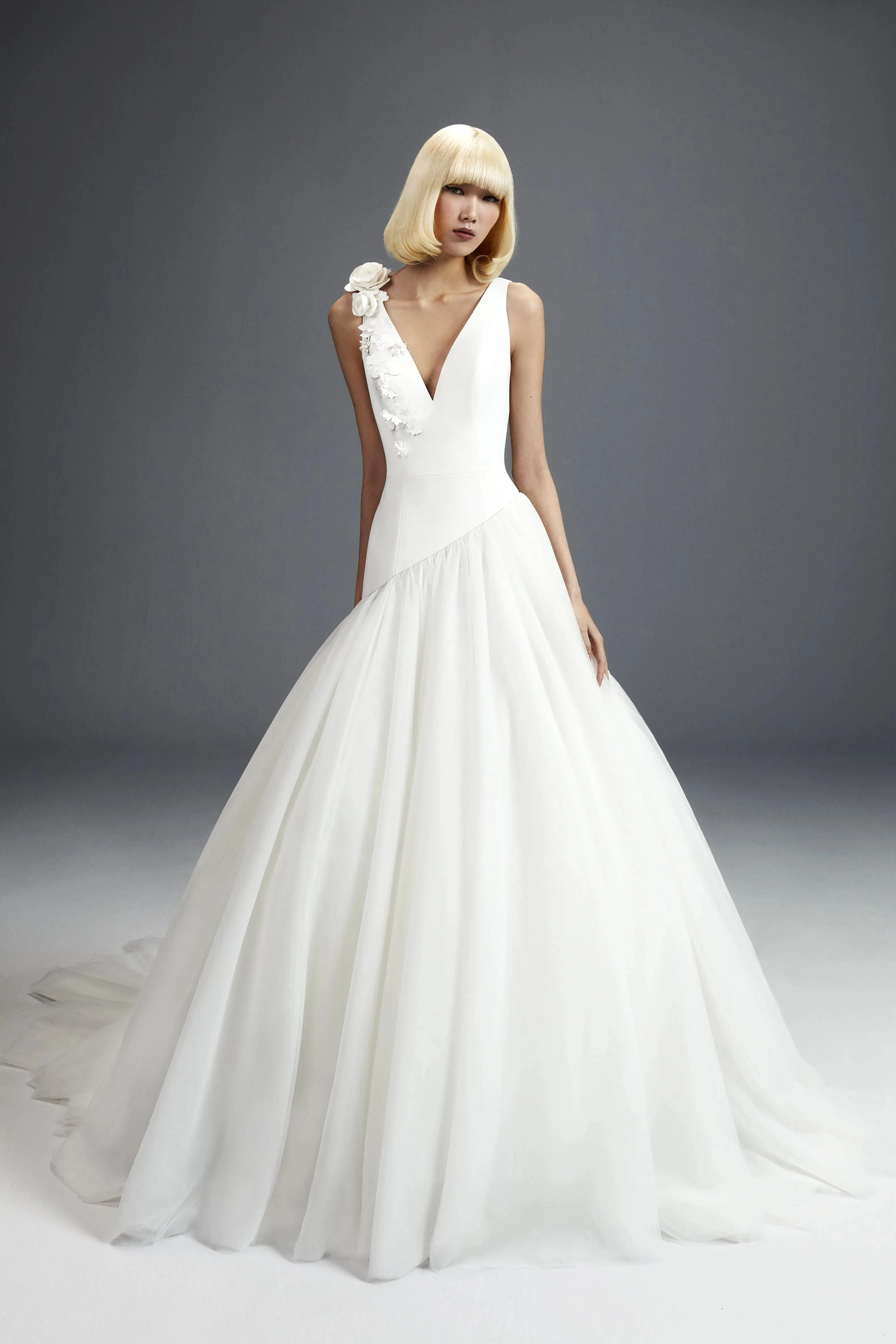 VRM374 - Flower bouquet tulle gown