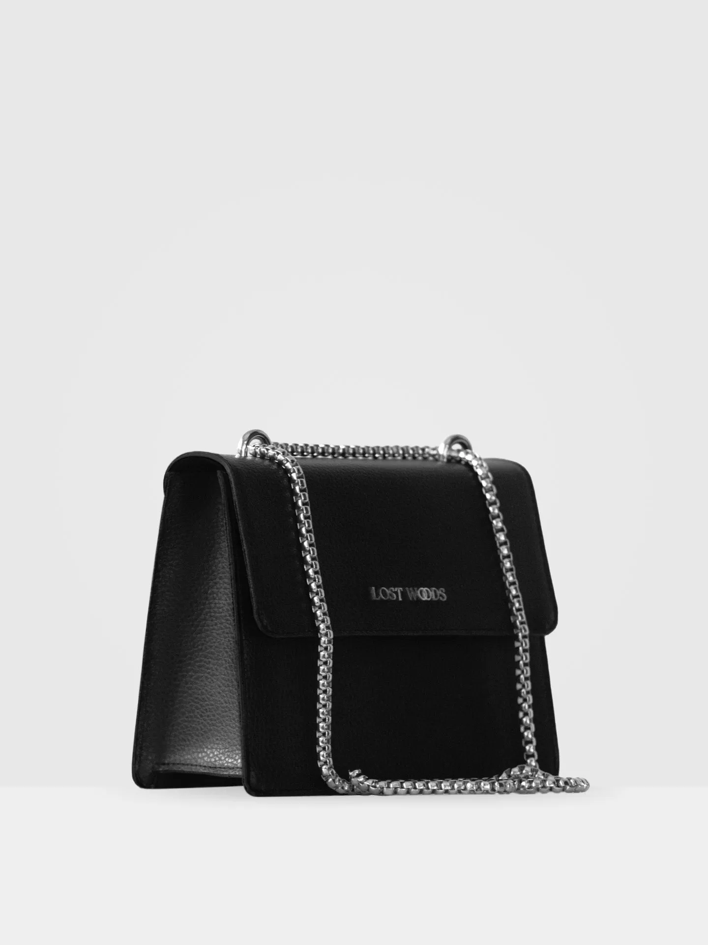 Willow MIRUM® Leather Vegan Chain Bag | Black & Silver