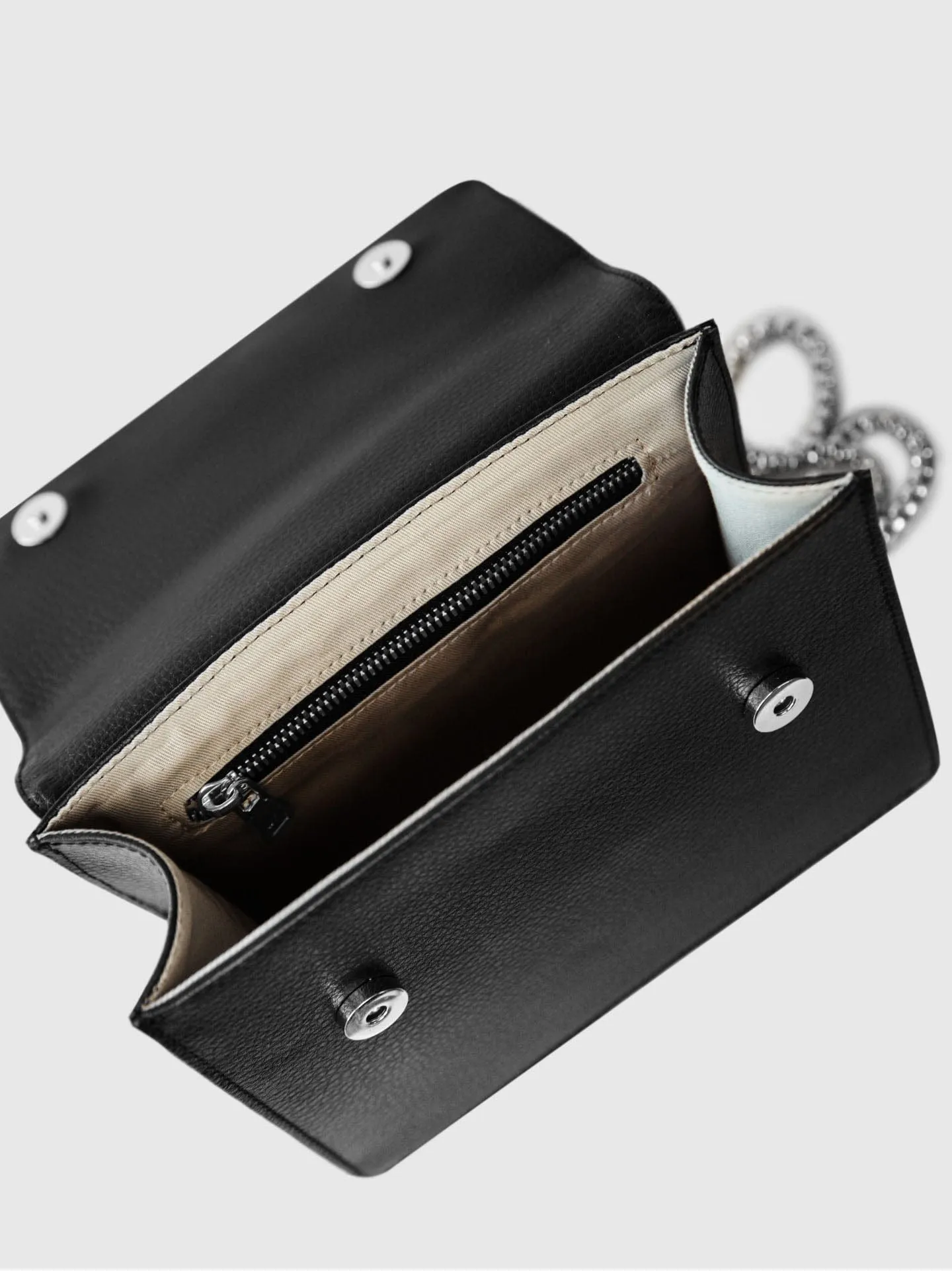 Willow MIRUM® Leather Vegan Chain Bag | Black & Silver